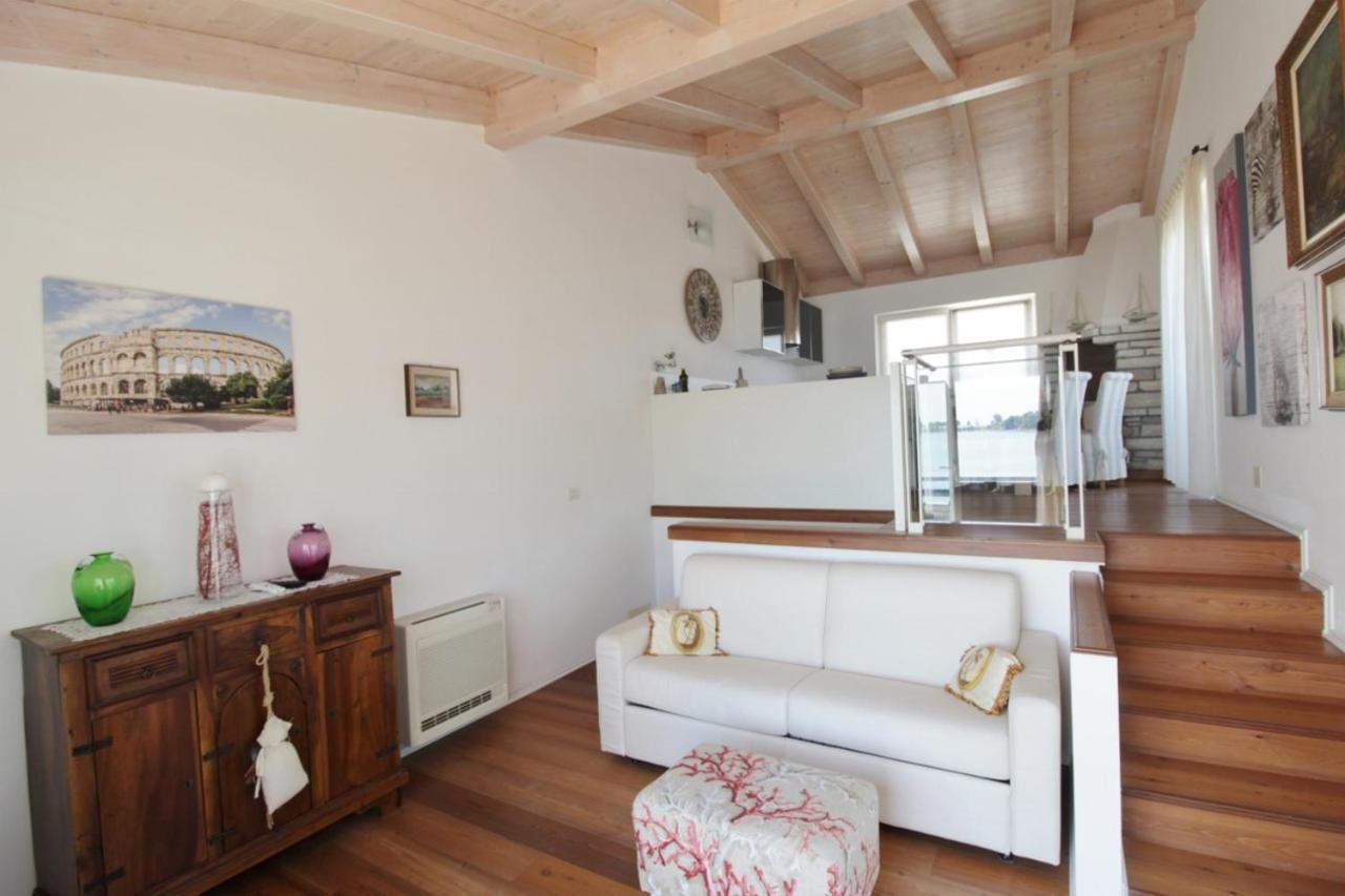 Istrian Villa With Unique Sea View Lovrečica Eksteriør billede