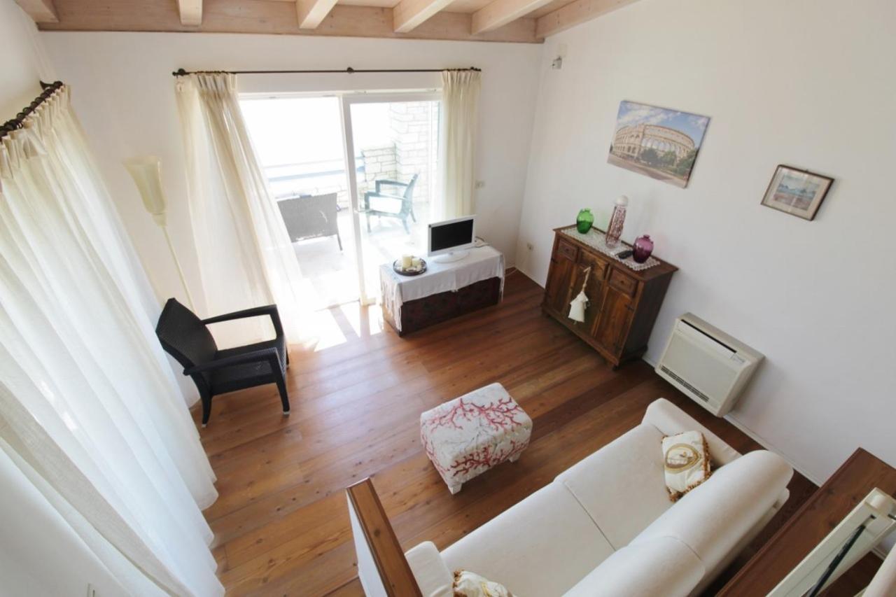 Istrian Villa With Unique Sea View Lovrečica Eksteriør billede