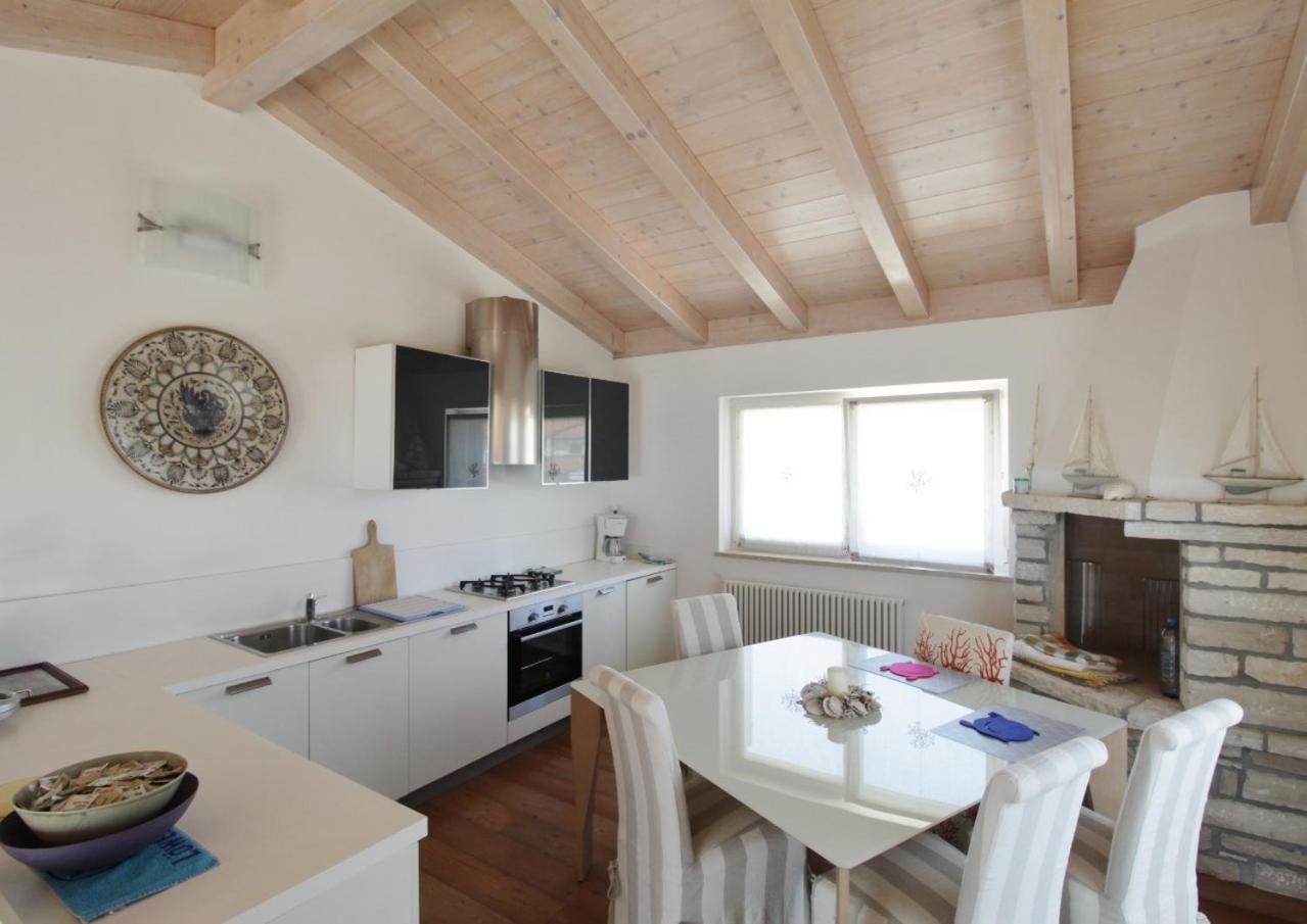 Istrian Villa With Unique Sea View Lovrečica Eksteriør billede